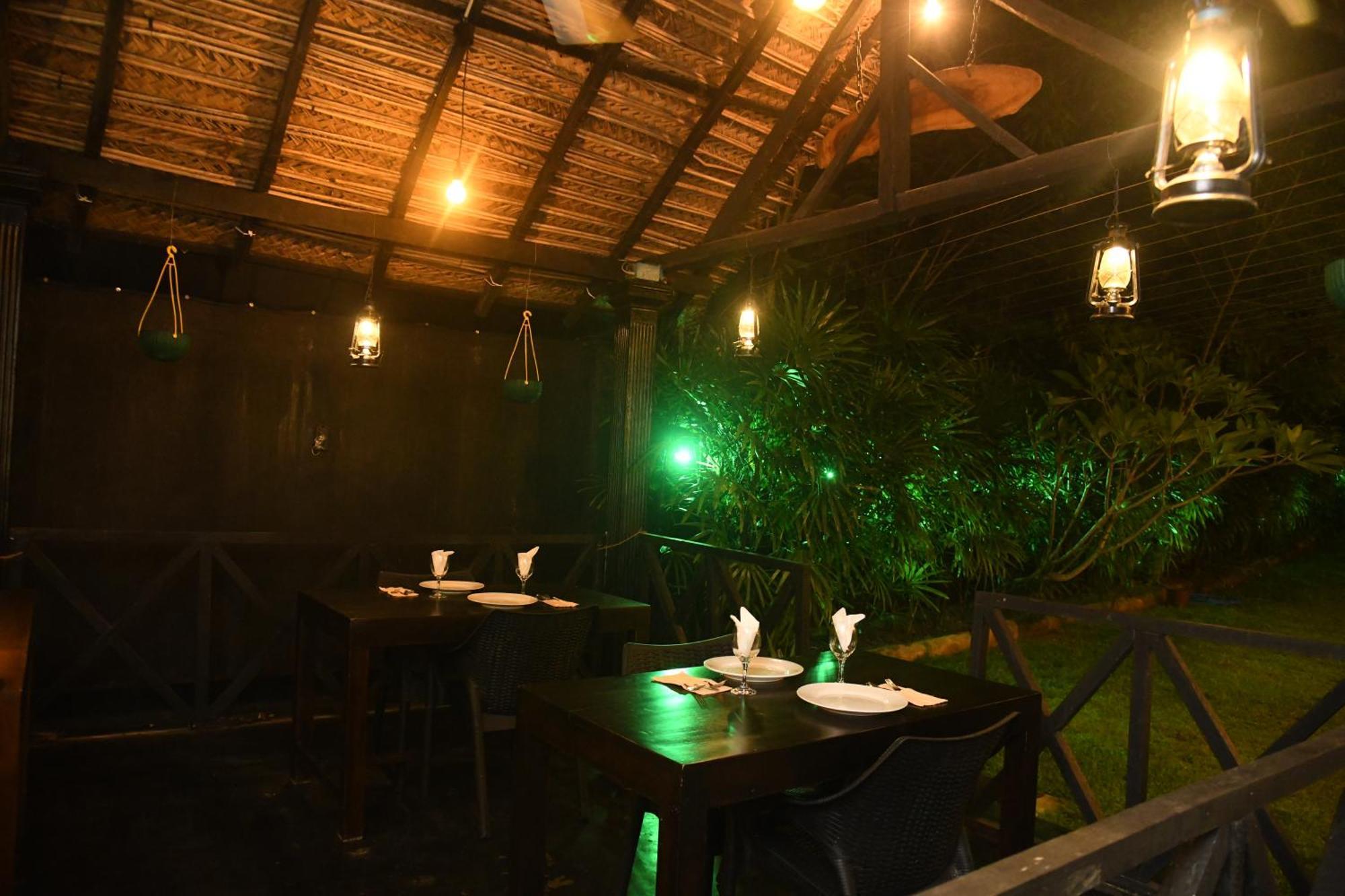 Wild Park Safari Home Stay Udawalawe Exterior photo