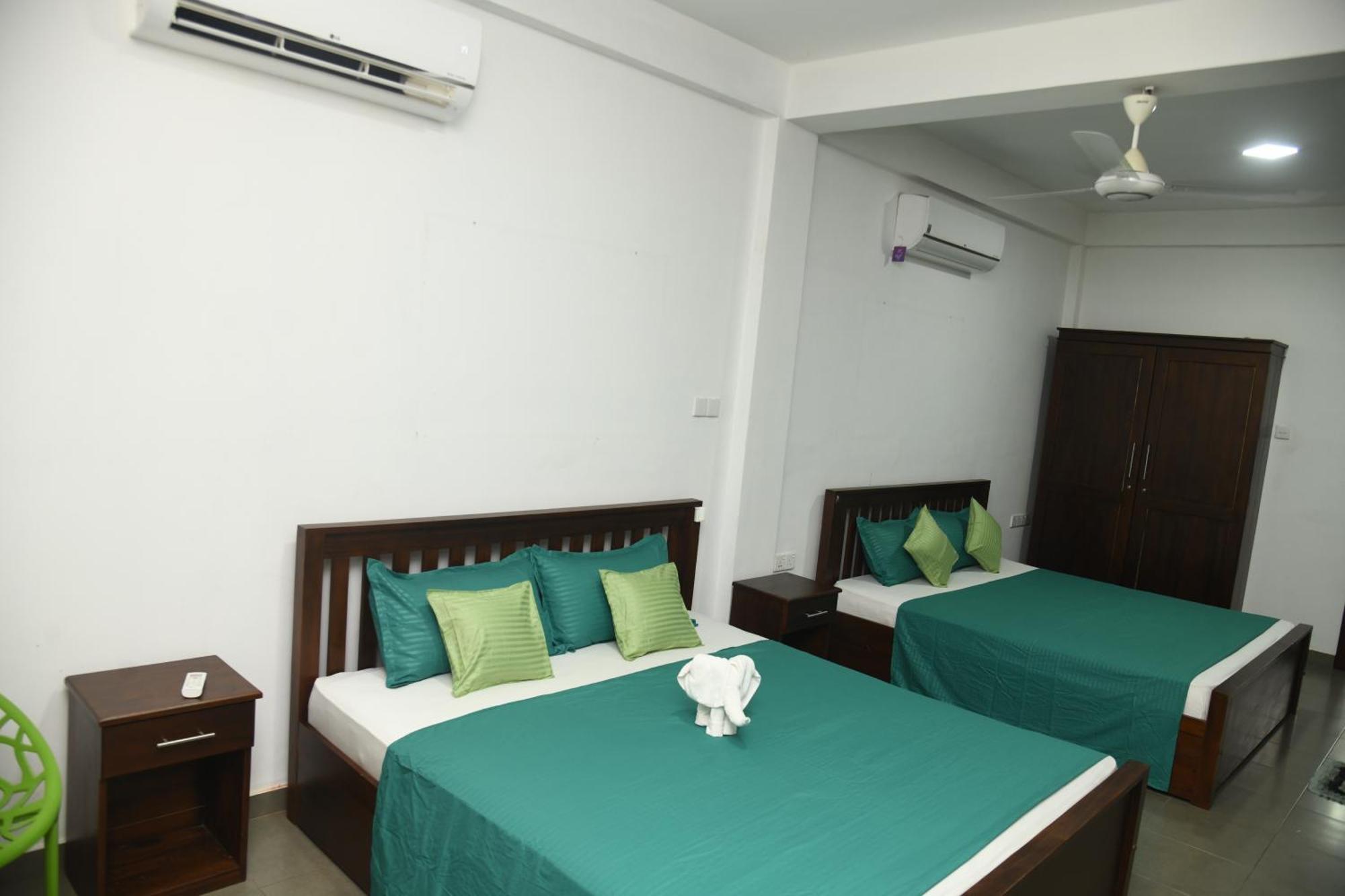 Wild Park Safari Home Stay Udawalawe Exterior photo