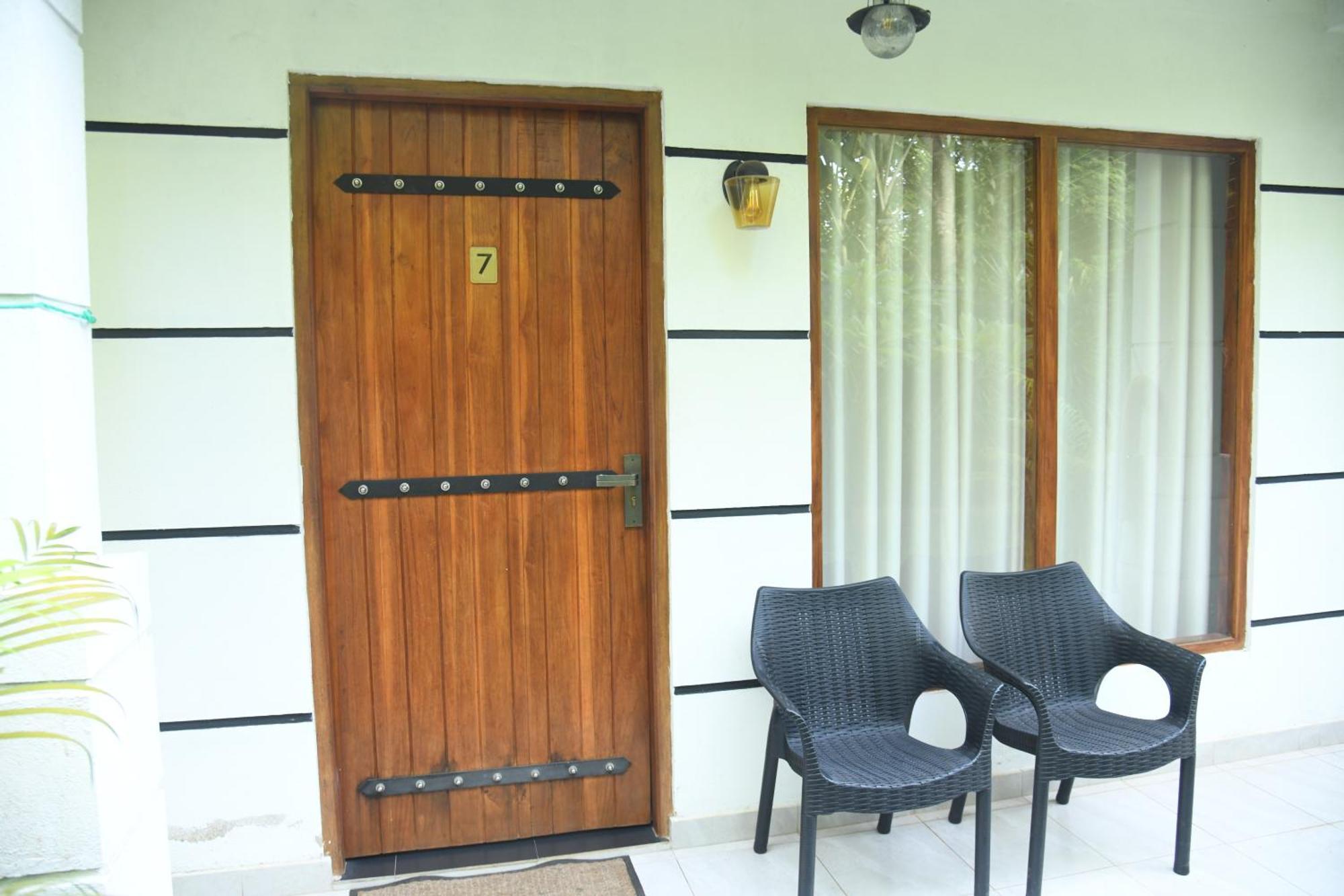 Wild Park Safari Home Stay Udawalawe Exterior photo