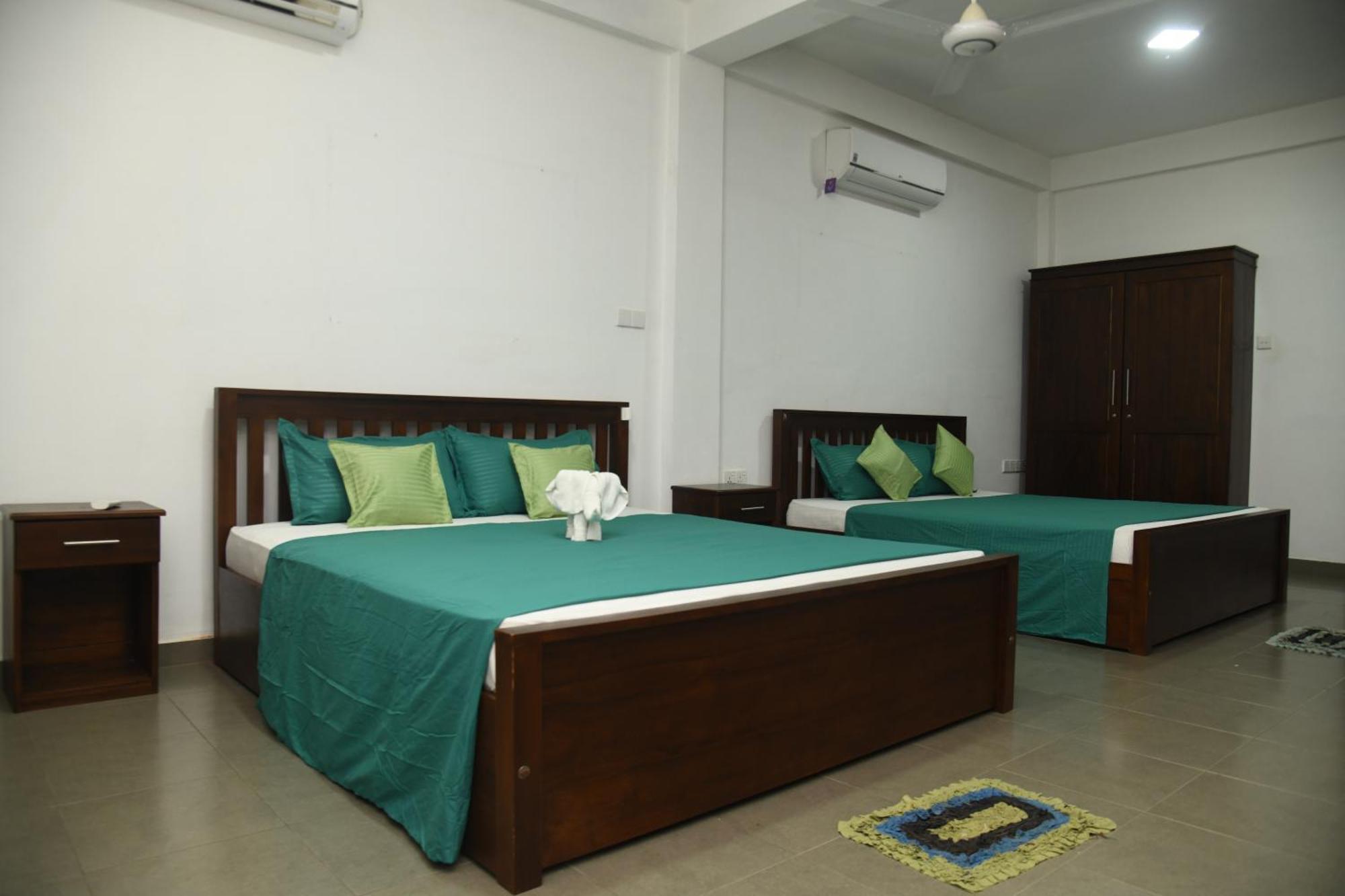 Wild Park Safari Home Stay Udawalawe Exterior photo
