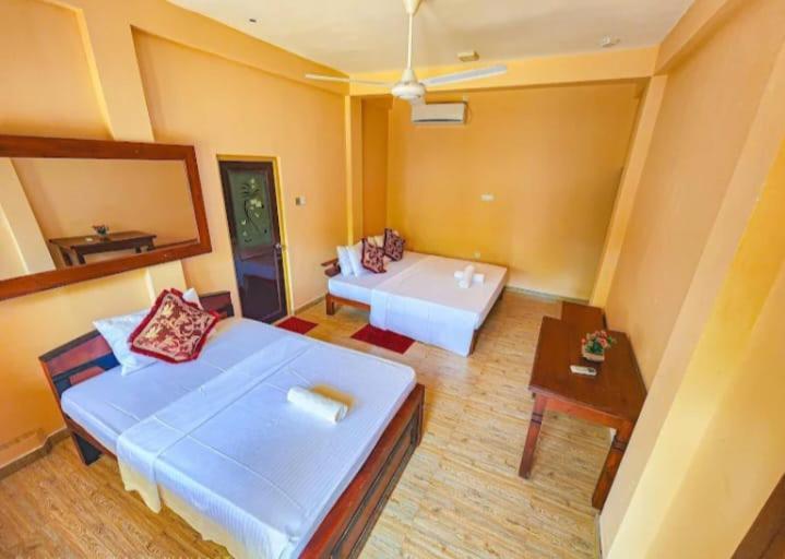 Wild Park Safari Home Stay Udawalawe Exterior photo